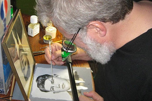 Tim Jenison demonstrating his copying technique.
